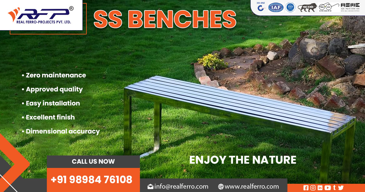 Manufacturer of Stainless Steel Benches