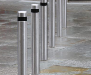 SS-bollards